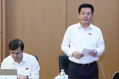 Sửa Luật Điện lực: Khơi thông nguồn lực tư nhân, bảo đảm đồng bộ chính sách