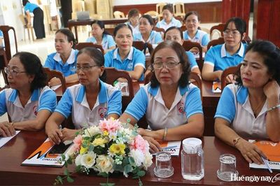 Để phụ nữ tự tin làm chủ sinh kế
