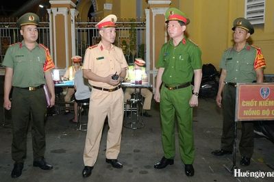 Công an thành phố Huế đôn đốc hoạt động tuần tra, kiểm soát