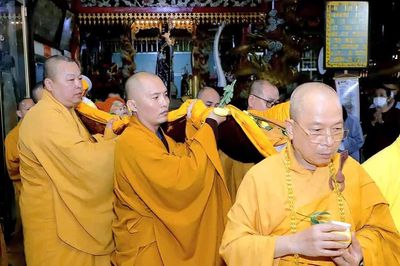 Lễ nhập kim quan Trưởng lão Hòa thượng Thích Huệ Thông - Thành viên Hội đồng Chứng minh tân viên tịch