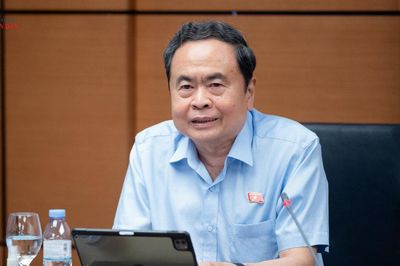 Chủ tịch Quốc hội Trần Thanh Mẫn: Không để lực lượng lao động mới đứng ngoài pháp luật