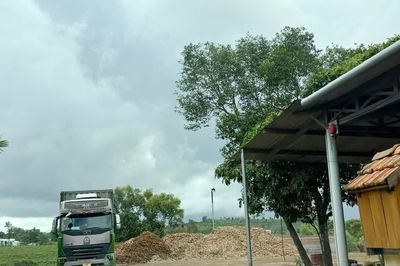 Chính quyền nói gì về loạt trạm cân tự phát mọc lên ở Vân Hòa?