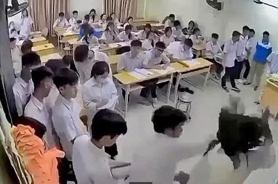 Nam sinh trường THPT Mạc Đĩnh Chi bị tạm giữ sau vụ đánh cô giáo ngay tại bục giảng