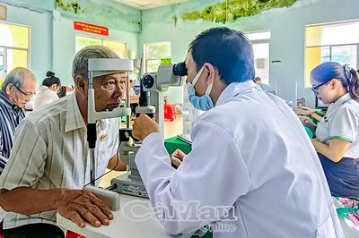 Hơn 98% dân số Cà Mau được khám sức khoẻ định kỳ