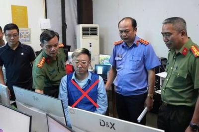 Đánh sập đường dây lừa đảo xuyên quốc gia đặt 'đại bản doanh' tại Việt Nam, bắt giữ 113 đối tượng người nước ngoài