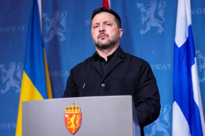 Ông Zelensky tuyên bố Nga - Mỹ đừng làm điều quan trọng này mà thiếu Ukraine