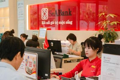 Cuộc đua giảm lãi suất tăng nhiệt, Ngân hàng Nhà nước phát cảnh báo chặn 'lãi suất ngầm'
