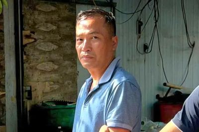 Nghi tài xế ô tô có quan hệ với vợ cũ, người đàn ông chặn xe dùng dao sát hại