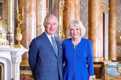 Thói quen của Vua Charles III và Vương hậu Camilla trước giờ ăn