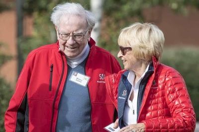 Cuộc hôn nhân của tỷ phú Warren Buffett