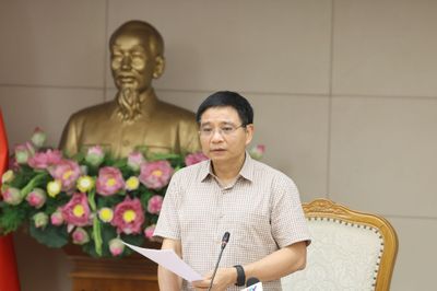 Phó thủ tướng: Phấn đấu có giao dịch thực chất ở VIFC ngay tháng 11