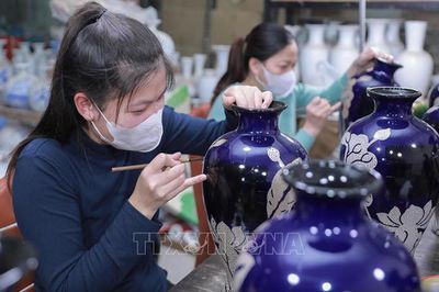 Đánh thức báu vật nghìn năm, mở lối phát triển làng nghề Hà Nội