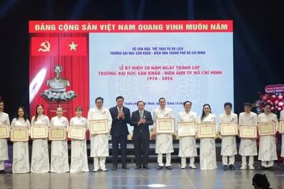Trường đại học Sân khấu-Điện ảnh Thành phố Hồ Chí Minh kỷ niệm 50 năm Ngày thành lập