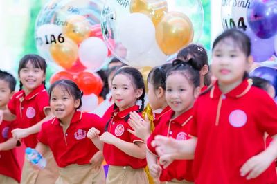 Trường học quy mô 'khủng' sau sáp nhập sẽ có ít nhất 3 kế toán