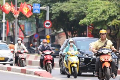 Vì sao không khí lạnh về, miền Bắc vẫn duy trì nhiệt độ cao?