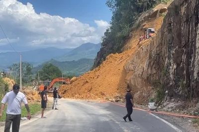 Lý do đèo nối Nha Trang - Đà Lạt tạm dừng xe từng đợt