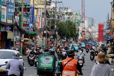 Trung tâm TPHCM thành 'đại công trường' khi thi công metro số 2