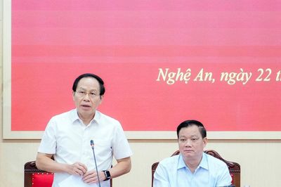 Nghệ An cần quyết liệt tháo gỡ điểm nghẽn, tạo động lực tăng trưởng bền vững
