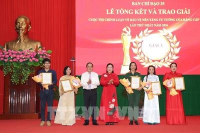 Vĩnh Long trao giải cho 59 tác phẩm chính luận xuất sắc