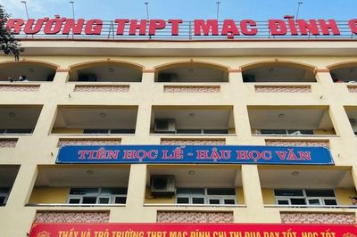 Thông tin mới nhất vụ nam sinh hành hung giáo viên tại Trường THPT Mạc Đĩnh Chi
