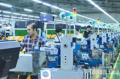 Nhịp sống mới từ những cụm công nghiệp
