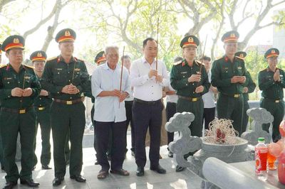 Bàn giao công trình tu bổ, tôn tạo Nghĩa trang Liệt sĩ Triều Tiên tại Bắc Ninh