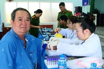Đồng Tháp: Tiếp tục lấy mẫu sinh phẩm ADN thân nhân liệt sĩ chưa xác định danh tính