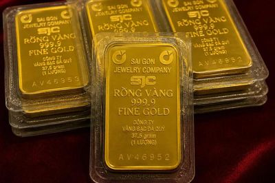 Giá vàng trong nước chững lại, một số thương hiệu giảm nhẹ