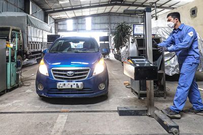 Siết kiểm định hệ thống đèn, ngăn nguy cơ mất an toàn giao thông