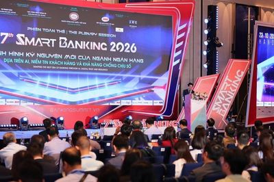 Xử lý 100 triệu giao dịch mỗi ngày, ngân hàng chịu áp lực bảo vệ dòng tiền