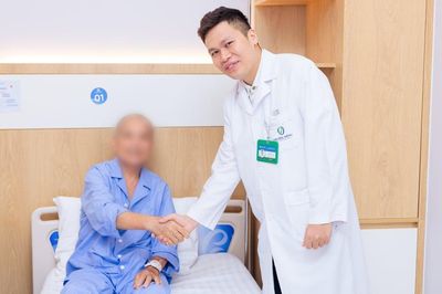 Mắc ung thư hiếm gặp, người đàn ông 68 tuổi chuyển biến tích cực sau 28 buổi điều trị