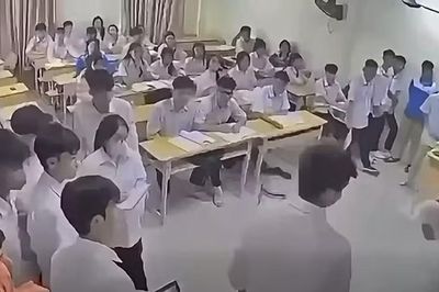 Vụ học sinh đánh cô giáo: Đã xác định mức độ thương tích
