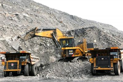 Sơn La tháo gỡ vướng mắc nguồn vật liệu, ưu tiên các tuyến cao tốc trọng điểm