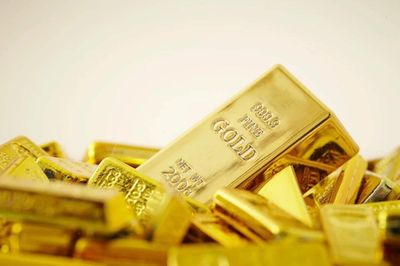 Giá vàng thế giới mất đà phục hồi, giằng co quanh vùng 4.100 USD/oz