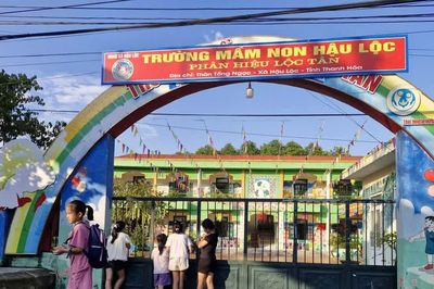 Tạm đình chỉ 2 giáo viên mầm non đánh học sinh 3 tuổi trong giờ học