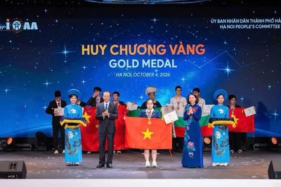 Cô gái 'vàng' Thiên văn học quốc tế và ước mơ trở thành bác sĩ