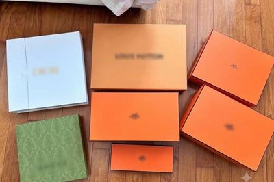 Tài xế ở Hà Nội 26 lần lẻn vào phòng ngủ bà chủ trộm túi Dior, vòng Catier... hơn 8,5 tỷ đồng