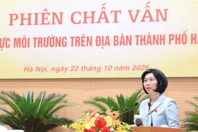 Chủ tịch HĐND thành phố Hà Nội Phùng Thị Hồng Hà: Thẳng thắn, trách nhiệm với công tác vệ sinh môi trường tại Thủ đô