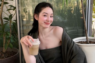Giới trẻ Trung Quốc nhờ người lạ ngăn mình tiêu tiền