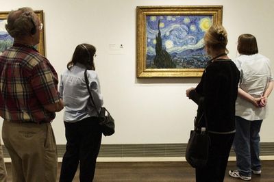 Nghiên cứu mới hé lộ thời điểm danh họa Van Gogh vẽ 'Đêm đầy sao'