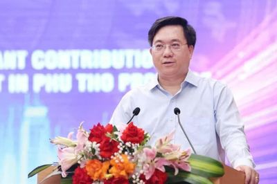 Phú Thọ cam kết hỗ trợ doanh nghiệp chủ lực để đạt mục tiêu tăng trưởng 11%