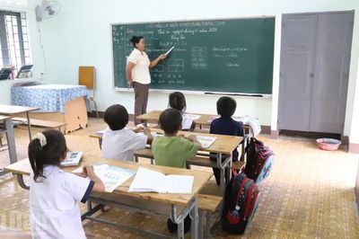 [Ảnh] Lớp học đặc biệt giữa vùng biên giới Đắk Lắk