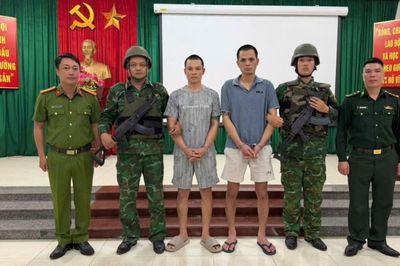 Kiên trì truy bắt 2 đối tượng truy nã đặc biệt nguy hiểm tại Lào