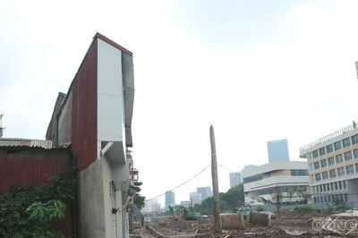 Nhà siêu mỏng, siêu méo ở Hà Nội: Ba hộ dân có đất dưới 15 m² có thể bị thu hồi đất