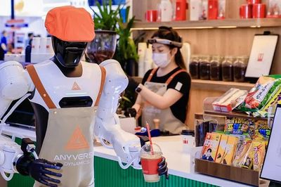 Robot hình người của Trung Quốc tìm việc làm tại Hàn Quốc