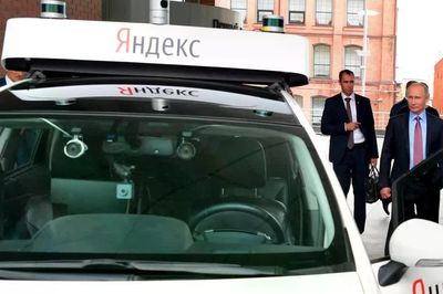 Ukraine tấn công loạt trung tâm dữ liệu, Nga đối mặt nguy cơ tụt hậu trong cuộc đua AI