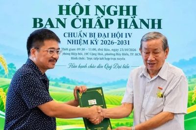 Nhà báo Vũ Tiến làm Phó Chủ tịch Hiệp hội Trang trại và Doanh nghiệp nông nghiệp Việt Nam