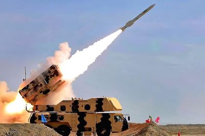 Sức mạnh tên lửa 9-Dey, 'vòng phòng thủ cuối cùng' bảo vệ kho tên lửa Iran