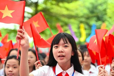 Bộ GD-ĐT đề xuất không kiểm tra, phân loại, tuyển chọn học sinh vào lớp 1, lớp 6