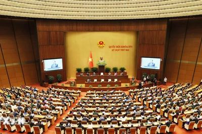 Quốc hội thảo luận nhiều dự án luật quan trọng trong phiên họp ngày 23/10